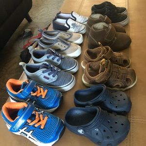 Toddler Boys Shoe Bundle size 5 (8 Pairs)